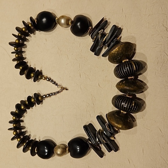 WOODEN Vintage Mixed Media Necklace - Picture 1 of 10